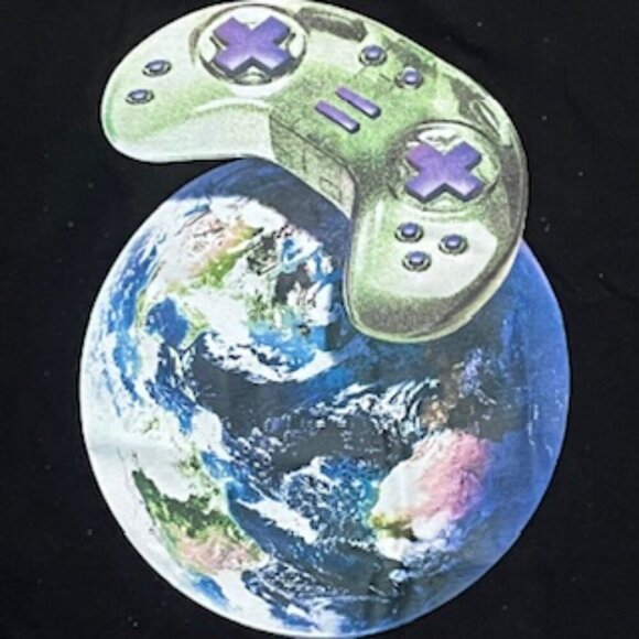 NEW Worldwide Gamer T-shirt Men’s Large Black Short Sleeve Graphic T-Shirt NWT - Picture 2 of 8